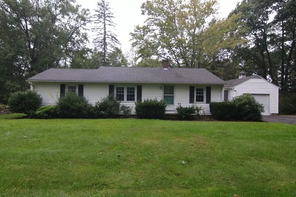 West Brookfield, MA 01585,28 Roy Terrace