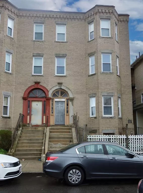 7 Forbes St, Boston, MA 02130