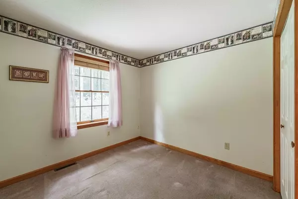 Southwick, MA 01077,9 Rosewood Ln #9