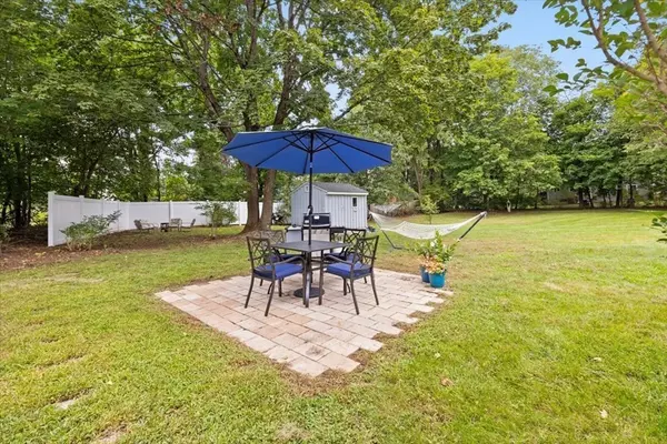 Mansfield, MA 02048,231 Spring St