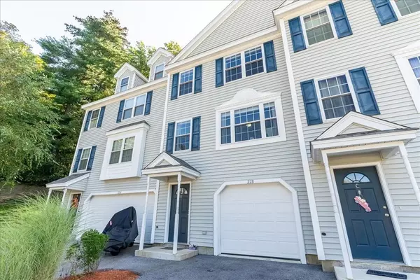 22 Bradley Dr #B, Groton, MA 01450