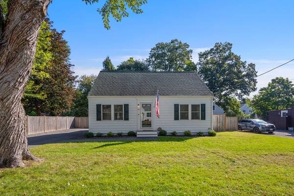 25 Eames St, North Reading, MA 01864