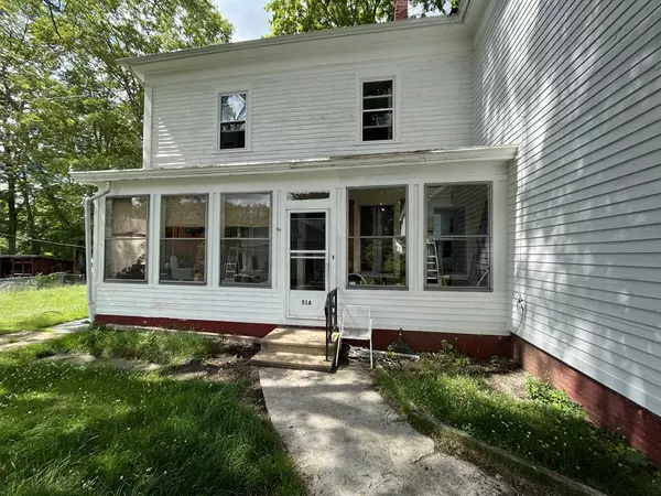Warren, MA 01083,51 Nelson St