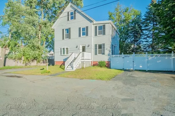 Danvers, MA 01923,10 Maple Avenue