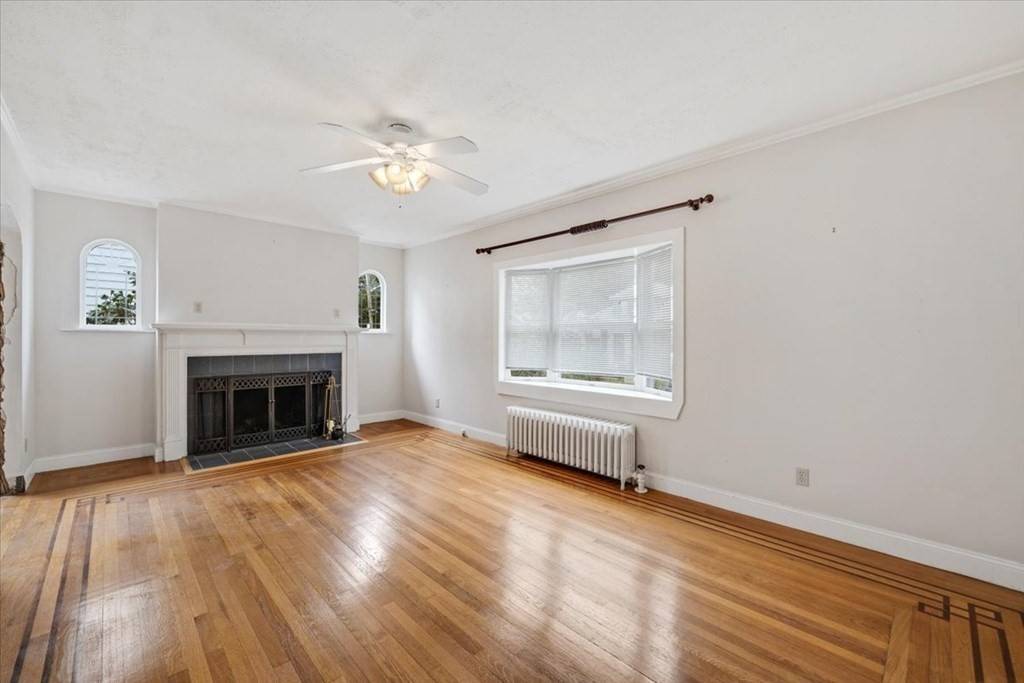 Providence, RI 02906,73 3rd Street