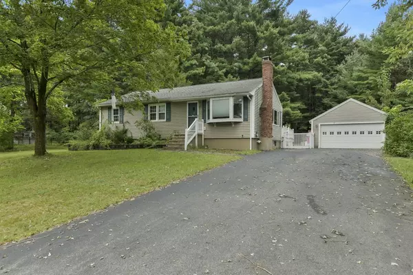 85 County Rd, Tewksbury, MA 01876