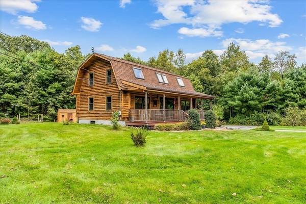 48 Taft Street, Upton, MA 01568