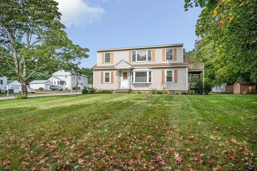 15 Bouchard Ave, Dracut, MA 01826