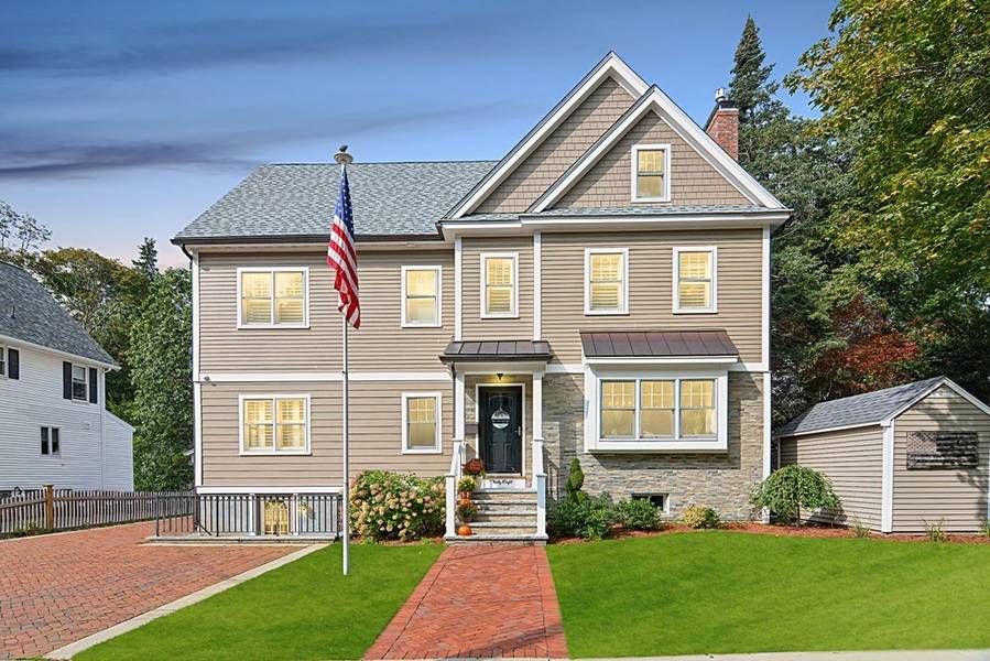 38 W Hill Ave, Melrose, MA 02176