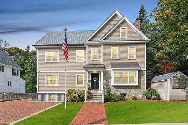 38 W Hill Ave, Melrose, MA 02176