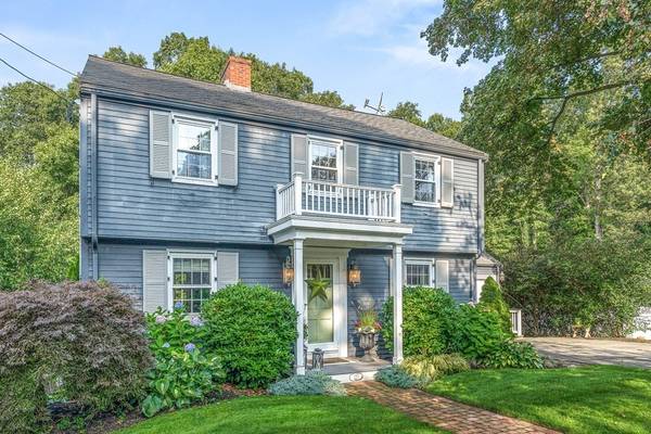 171 Warwick Rd, Melrose, MA 02176