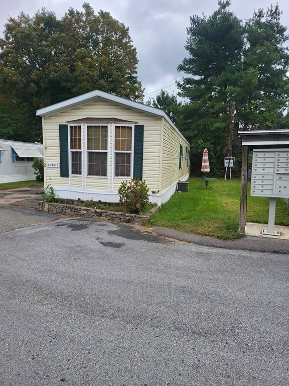 Sturbridge, MA 01550,365 Main St #2