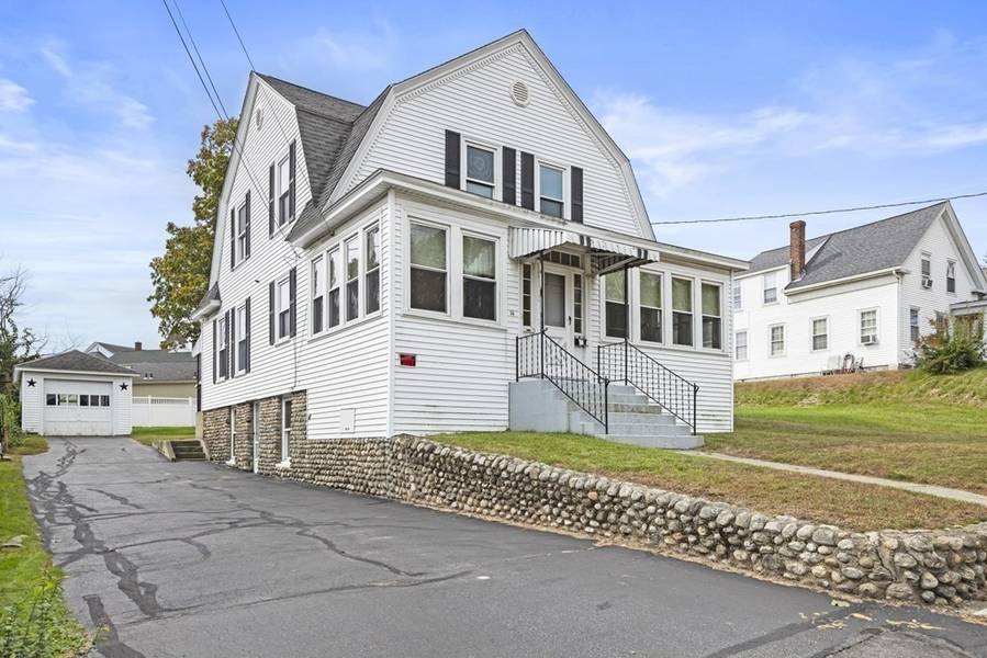 14 Canal St, Millbury, MA 01527