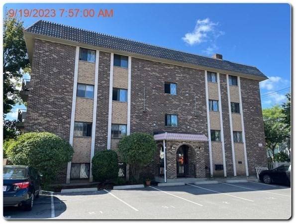 301 Lowell St #24, Somerville, MA 02145