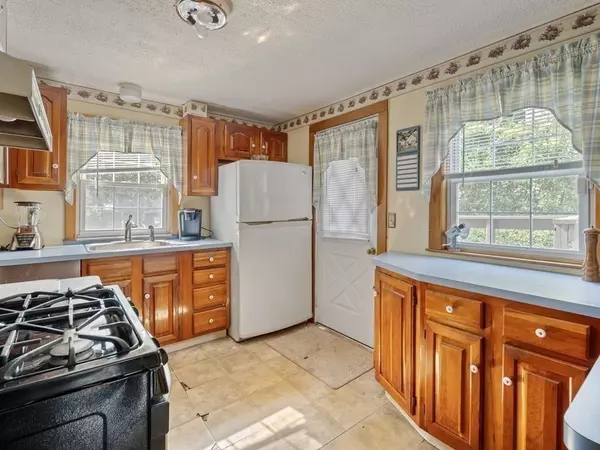 Brockton, MA 02301,22 Vine Street