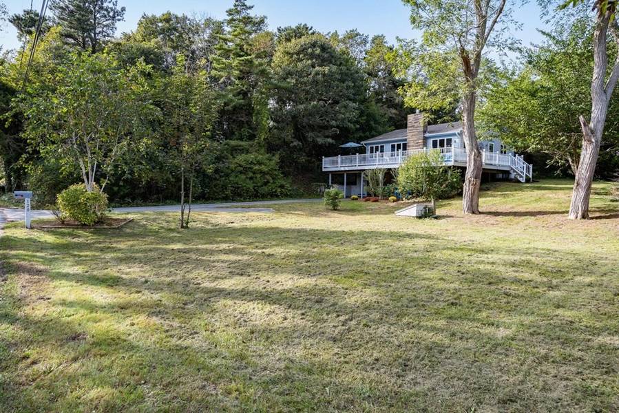 120 Pine Point Rd, Wellfleet, MA 02667