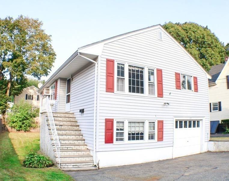 10 Campbell St, Lynn, MA 01904