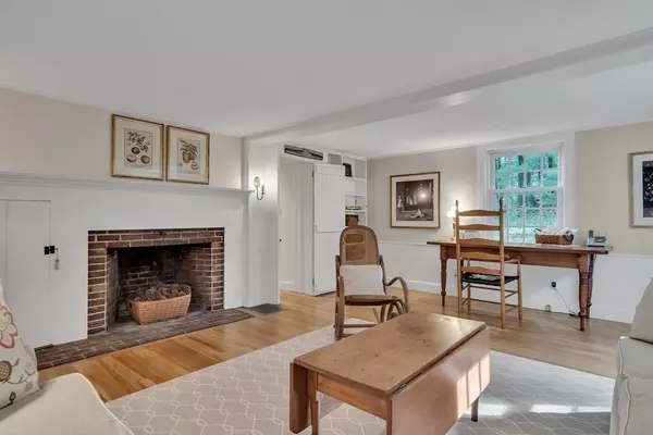 Lexington, MA 02421,25 Fair Oaks Dr