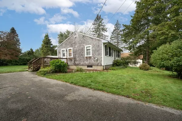 East Bridgewater, MA 02333,169 Crescent Street