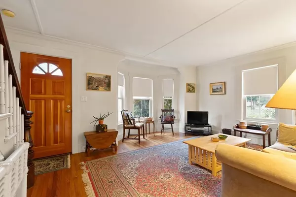 Maynard, MA 01754,15 Brooks St