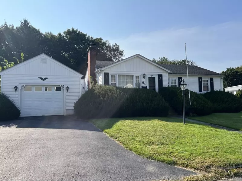 96 Harriet Ave, Shrewsbury, MA 01545