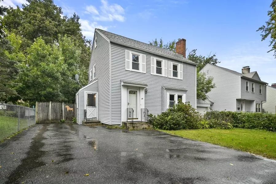 34 Walworth Street, Worcester, MA 01602