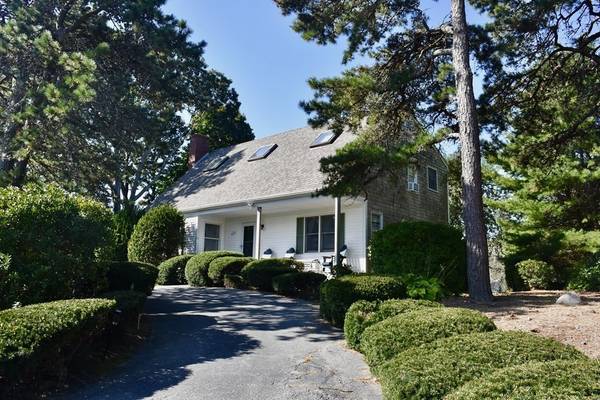 69 Siasconset Dr, Bourne, MA 02562