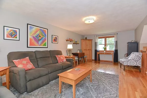 Tewksbury, MA 01876,20 Mclaren Road