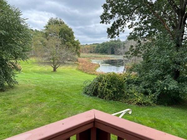 49 Cortland Ln #49, Boxborough, MA 01719