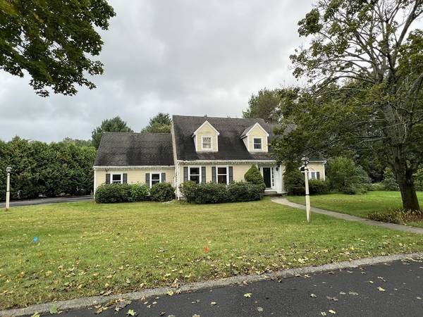 11 John Edwards Dr, Northborough, MA 01532