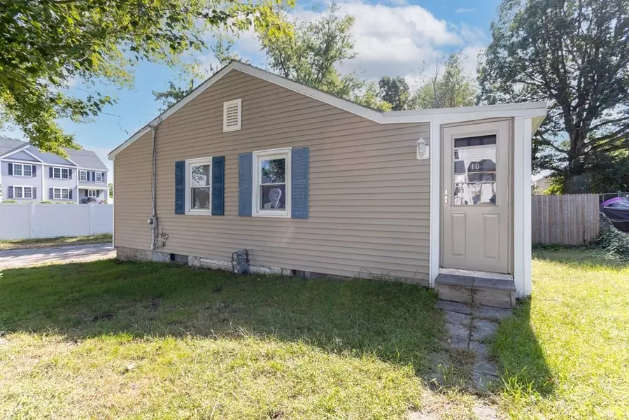 10 Turner, Attleboro, MA 02703