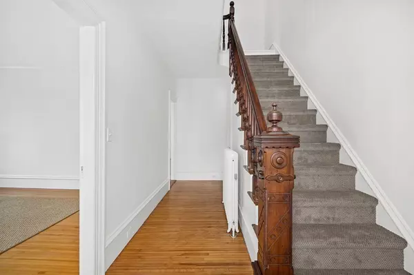 Newburyport, MA 01950,5 Butler St #1