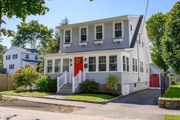 10 Hazel St, Milton, MA 02186