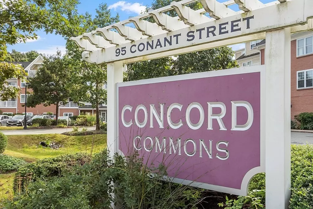 Concord, MA 01742,95 Conant Street #408