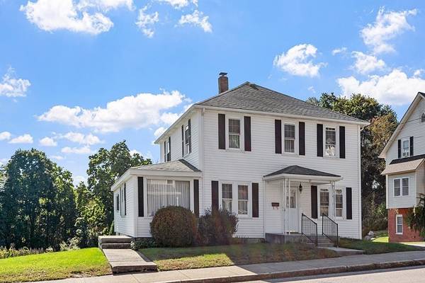 Uxbridge, MA 01569,99 Mendon St