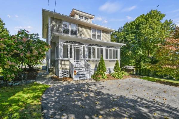 26 Parkton Avenue, Worcester, MA 01605