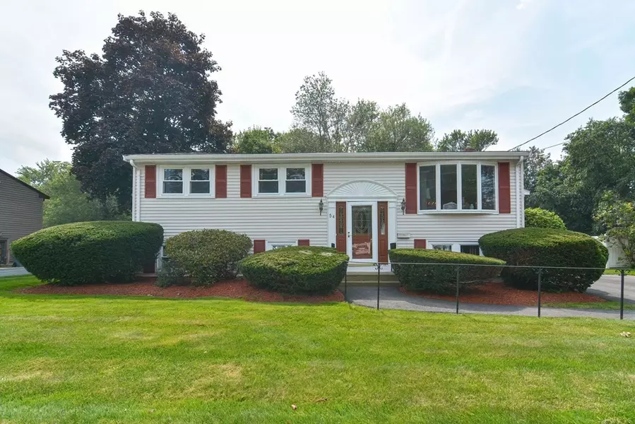 54 Mcgarvey Rd, Stoughton, MA 02072