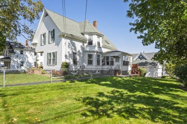 Middleboro, MA 02346,33 Forest St