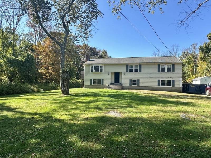 1494 Dunhamtown Brimfield Rd, Brimfield, MA 01010