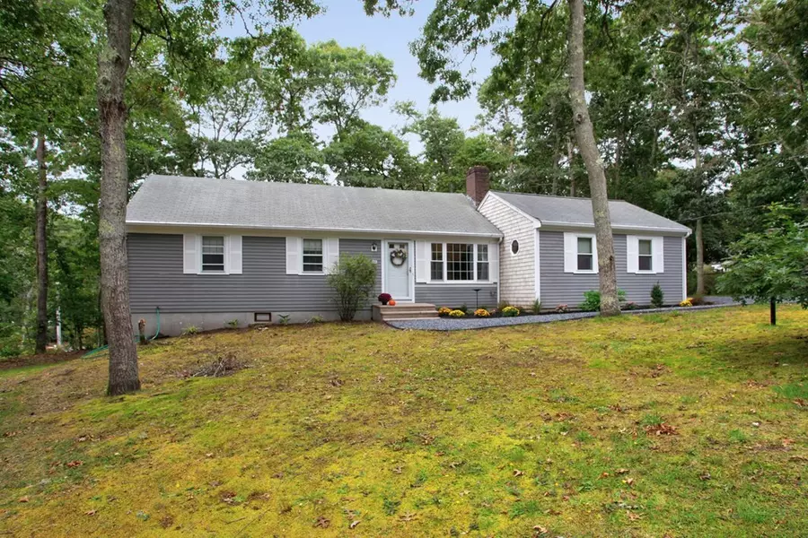 58 Pinecrest, Mashpee, MA 02649