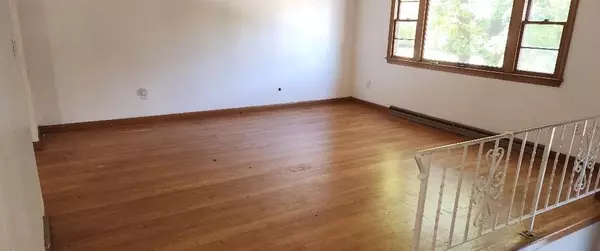 Randolph, MA 02368,58 Fitch Ter