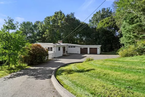 42 Farview Ave, Shrewsbury, MA 01545