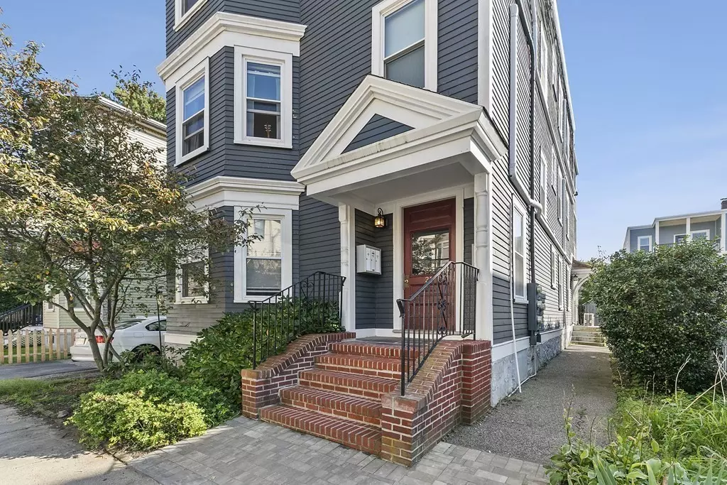 Boston, MA 02130,21 Boynton Street #3