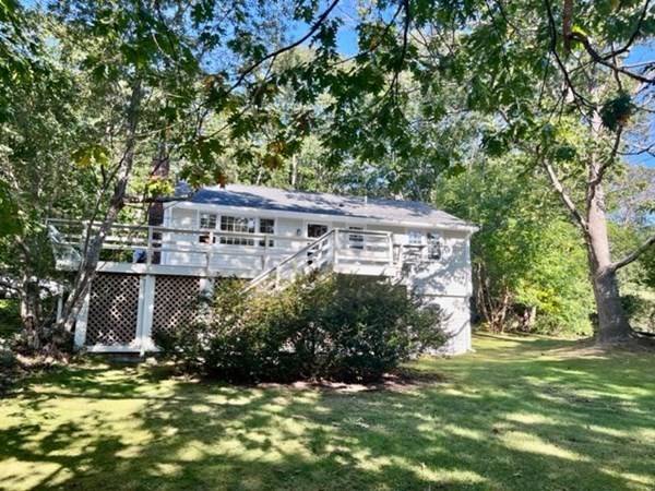 2 Moraine Ct., Rockport, MA 01966