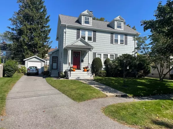 25 Woods Rd, Medford, MA 02155