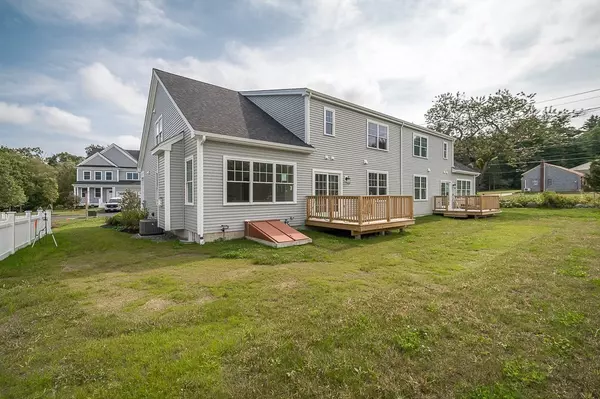 Ipswich, MA 01938,4 Dow Brook Circle #32