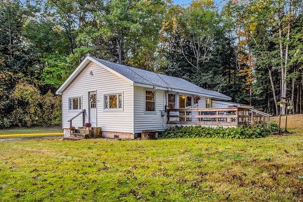 535 King Rd, Athol, MA 01331