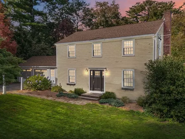 Topsfield, MA 01983,19 Normandy Row