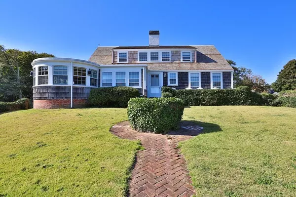 111 Barcliff Ave, Chatham, MA 02633