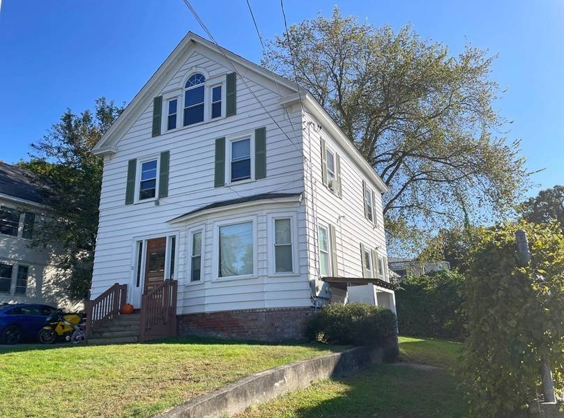 12 Prospect Street, Greenfield, MA 01301